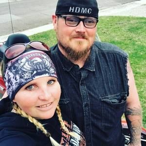 Meet your Posher, Loni